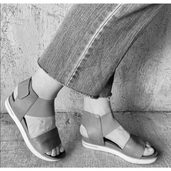 Eileen Fisher Spree Sport Platform Sandal Gray Silver Size 8.5 Leather Upper - Picture 3 of 13